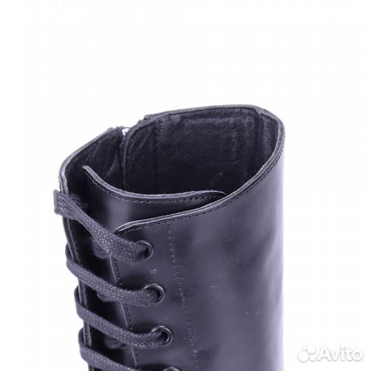 Ботинки Uterque (26 23 28 5,0 39 Черный С дефектом