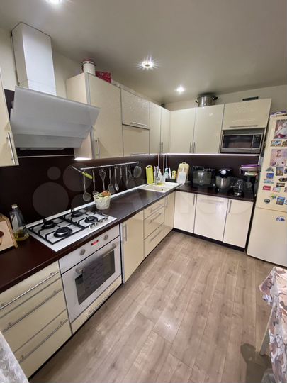 3-к. квартира, 61,6 м², 2/9 эт.