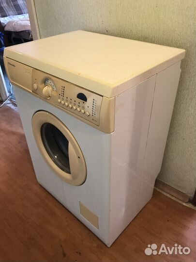 Стиральная машина Electrolux