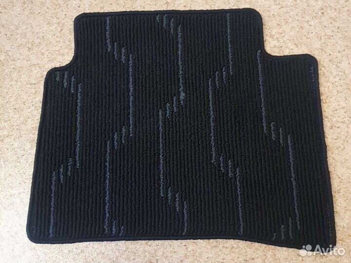 Автомобильные коврики текстильные