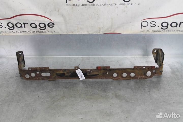 Кронштейн радиатора Ford Focus 3 2011