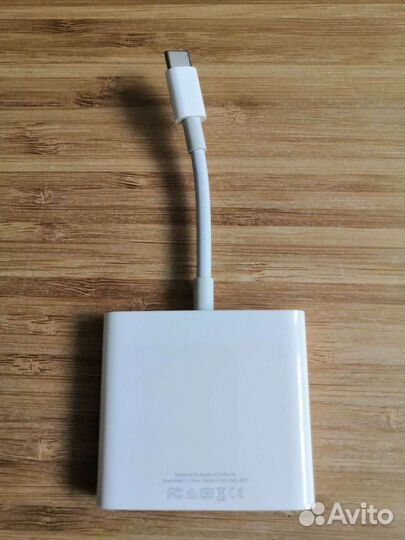 Адаптер Apple USB Type-C