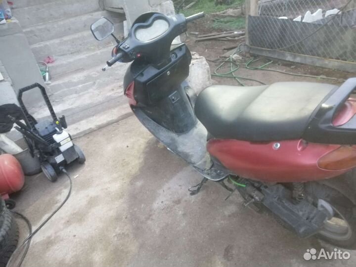 Продам скутер v5