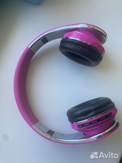 Беспроводные наушники beats