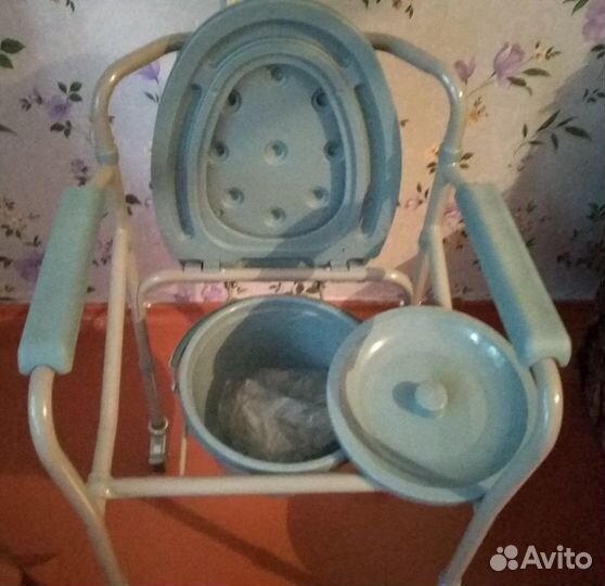 Кресло-стул с санитарным оснащением Санитар-06