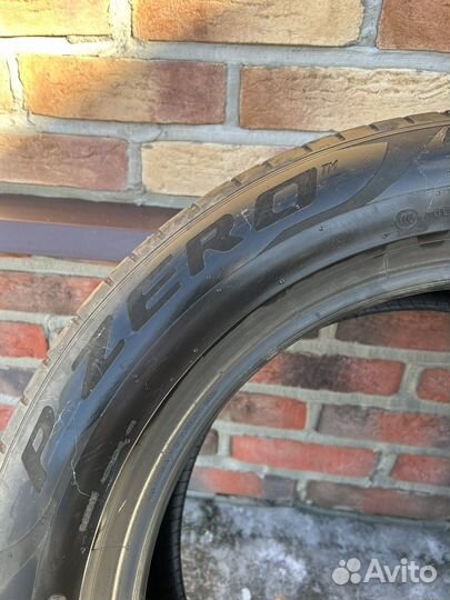 Pirelli P Zero 235/55 R18 100V