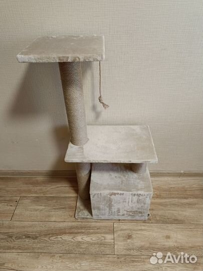 Домик для кошки с когтеточкой