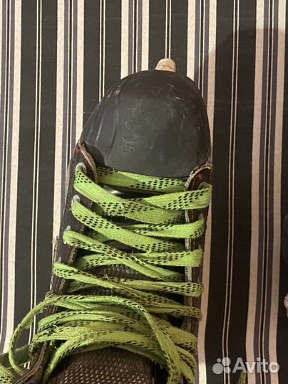 Хоккейные коньки bauer vapor x100