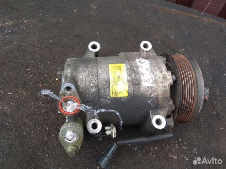 Компрессор кондиционера 9648138680 Peugeot 407 2.0