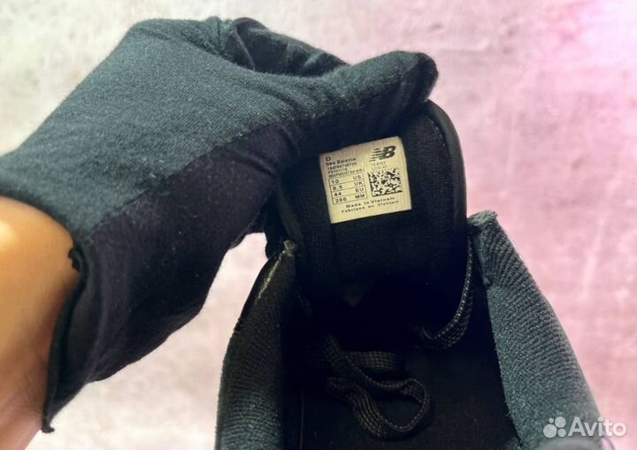 Кроссовки New Balance стильные