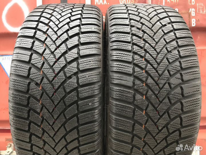 Bridgestone Blizzak LM-005 215/45 R17