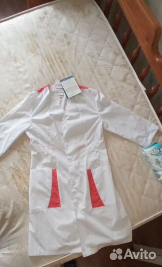 Медицинский халат женский