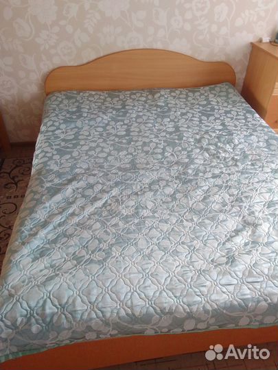 Спальный гарнитур бу