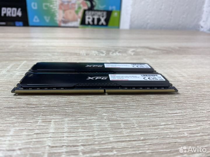 Опеивная память xpg 16gb 3200mhz