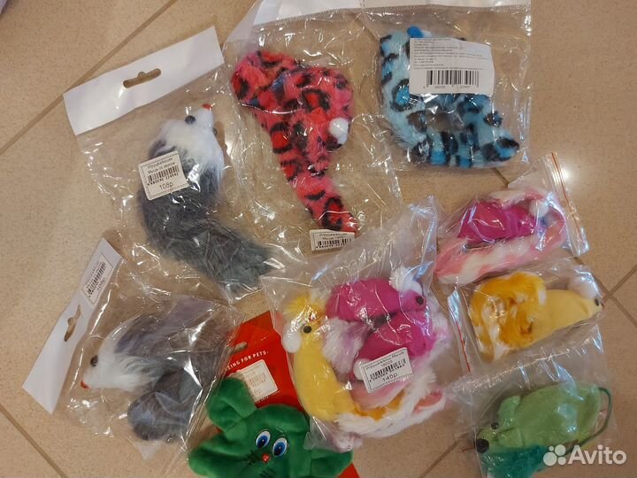 Игрушки для животных