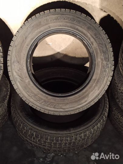 Dunlop Grandtrek SJ7 215/70 R16