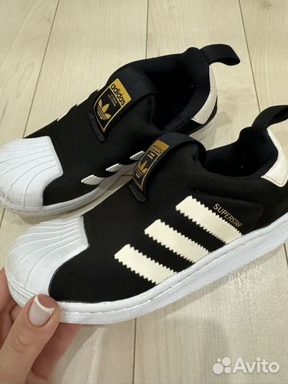 Кросовки Adiddas (ориг.)р.30, б/у в отл.сост