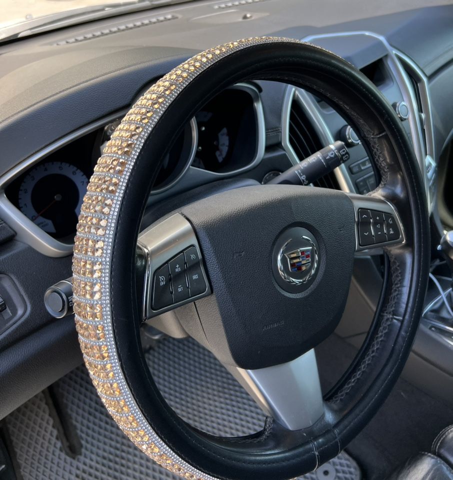 Cadillac SRX: фото владельца