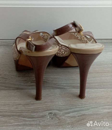 Босоножки Mary Claud 39 размер