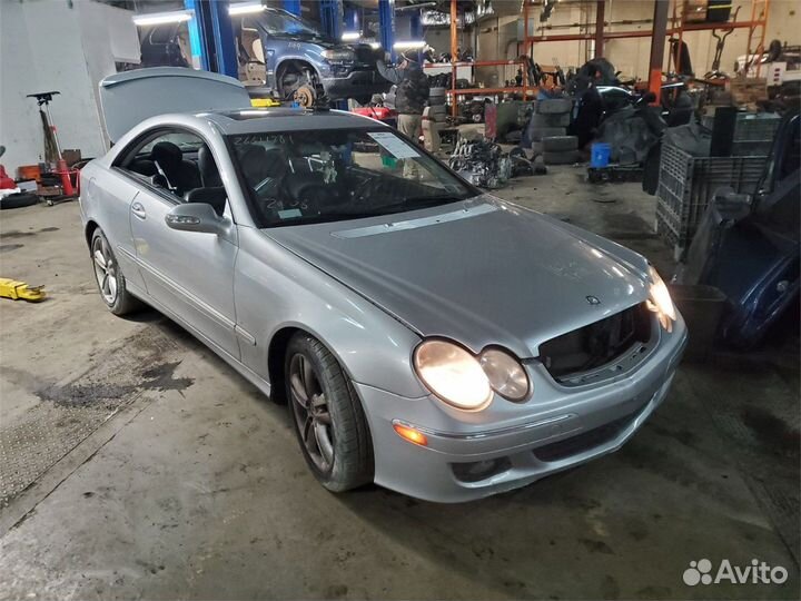 Разбор на запчасти Mercedes CLK W209