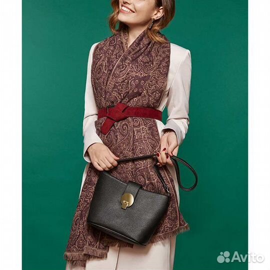 Avon Женский палантин 