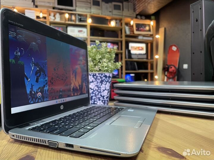 Ноутбук HP / 13.3 / Core i3 / 8gb DDR4 / 256 SSD