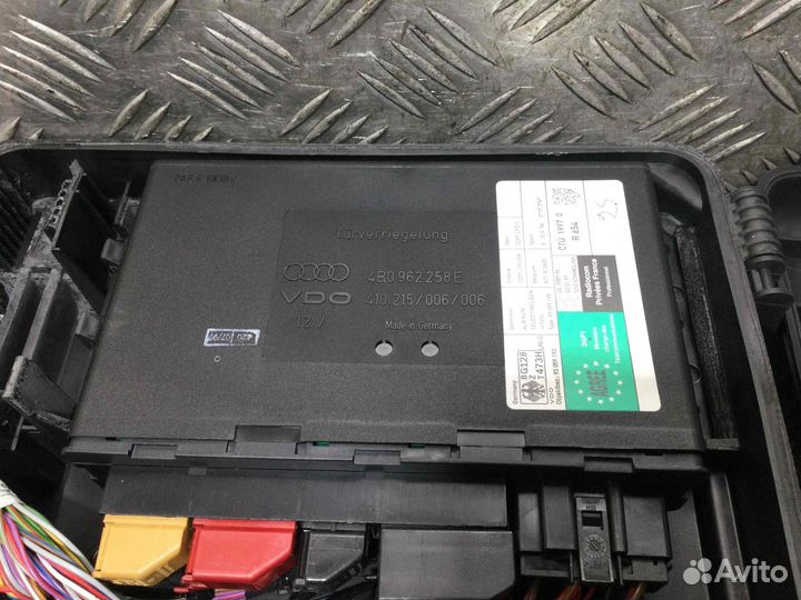 Блок комфорта для Audi A6 C5 4B0962258L