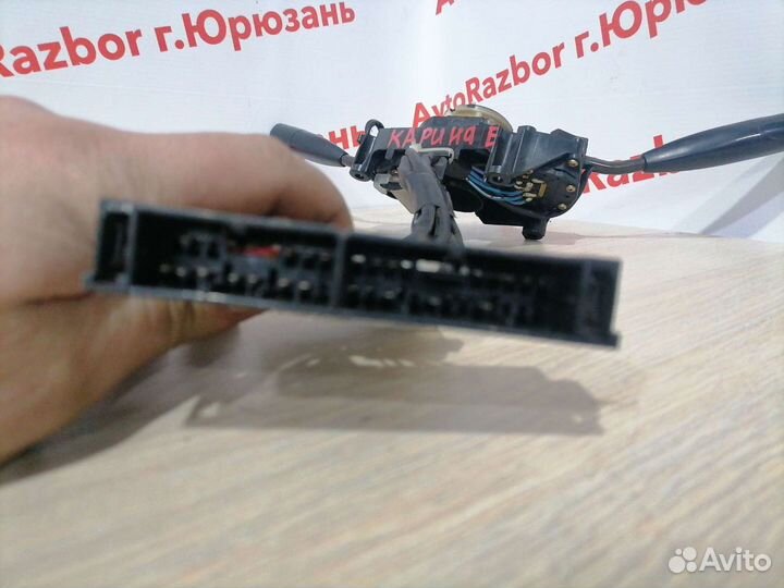 Подрулевой переключатель Toyota Carina E