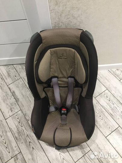 Автомобильное кресло