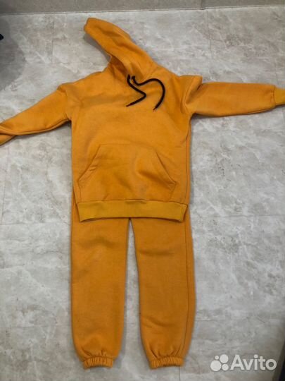 Спортивные костюмы для девочки