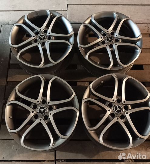 Диски одноширокие литые R18 5 112