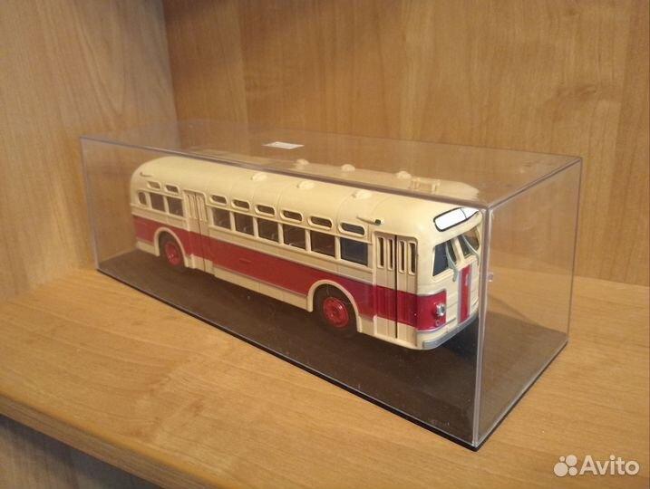 Модель Автобус зис -154