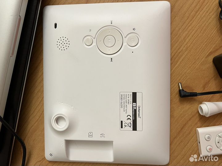 Новая Цифровая фоторамка intenso 8