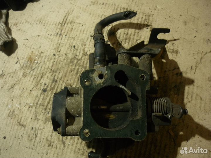 Дроссельная заслонка Спектра 1.6