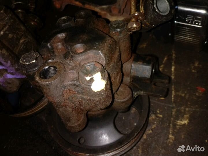 Гур насос ниссан примера П11 P11