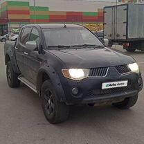 Mitsubishi L200 2.5 AT, 2007, 420 000 км, с пробегом, цена 795 000 руб.