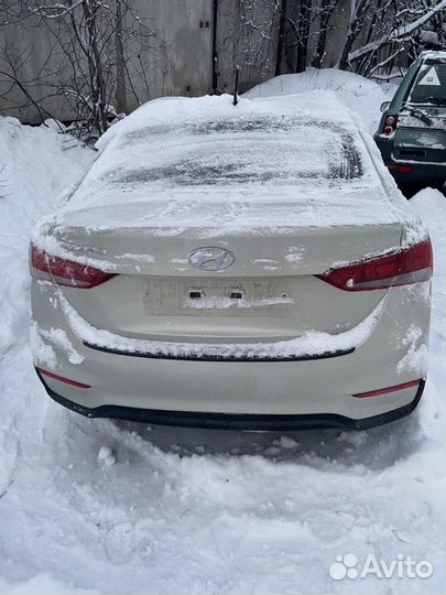 1 Автомобиль на запчасти Hyundai Solaris 2 2018