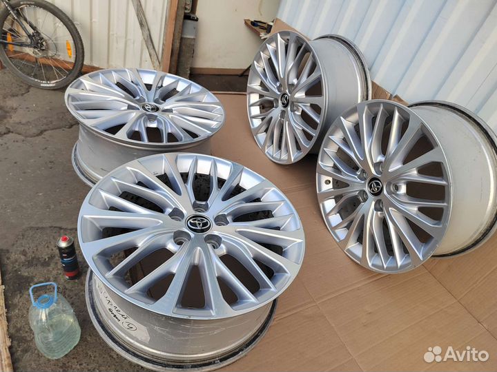 Диски на Toyota Camry 70 r18 оригинал