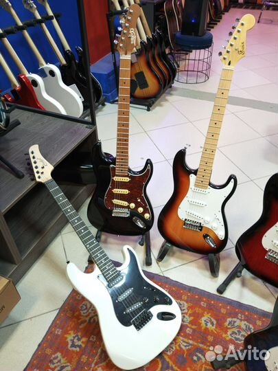 Электрогитара stratocaster SSS
