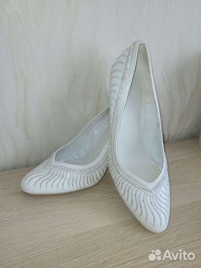 Туфли женские 39 размер