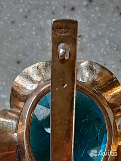 Серебряные кольцо и сережки