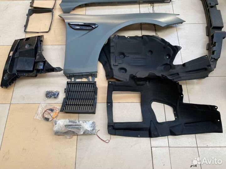 M6 крылья + передний бампер BMW F06 F12 F13