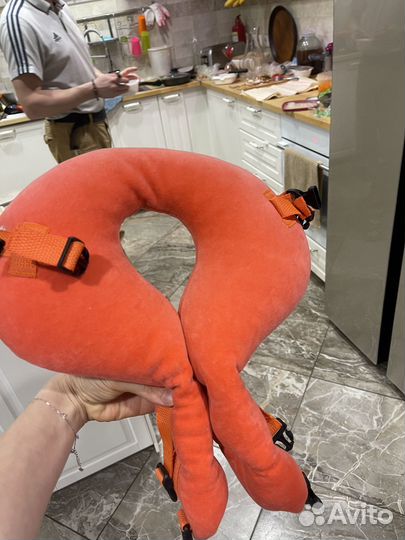 Детская подушка для сна в автомобиле Manuni