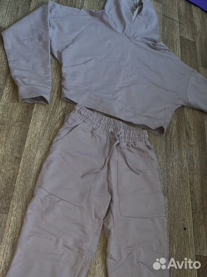 Платье И костюм новый