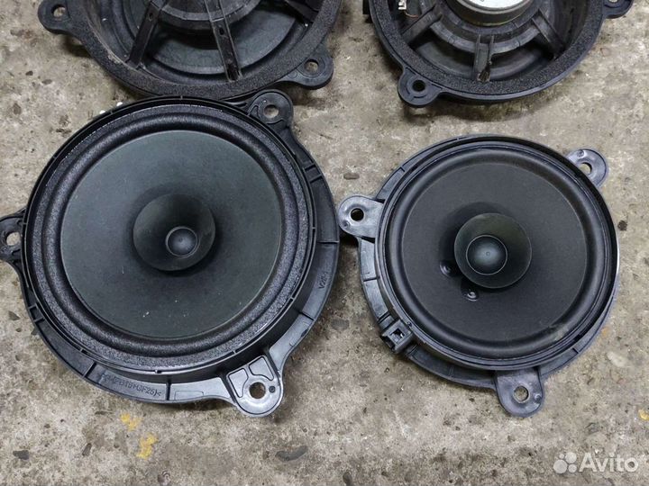 Renault Logan 2 штатные динамики