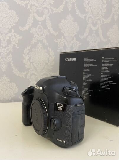 Фотоаппарат Canon EOS 5D Mark 3