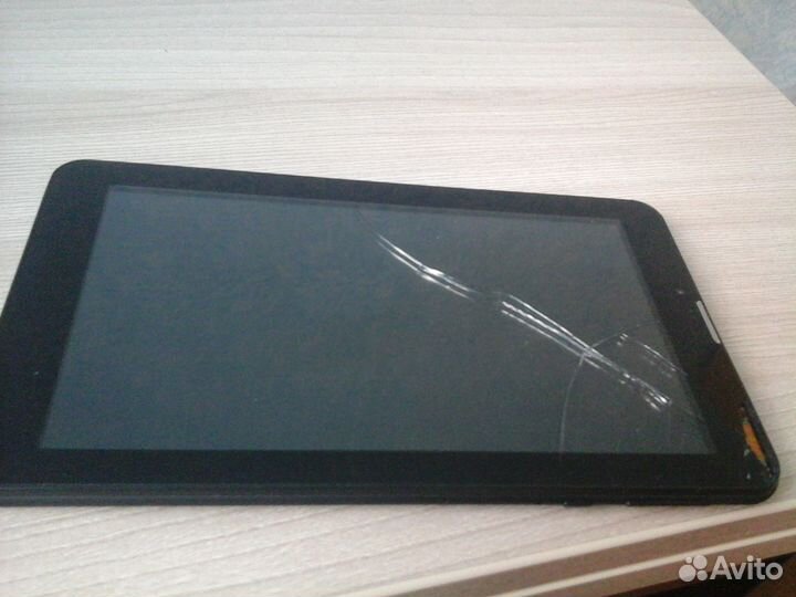 Планшет Prestigio MultiPad Wize 3047 3G
