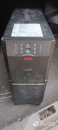Источник бесперебойного питания apc 2200