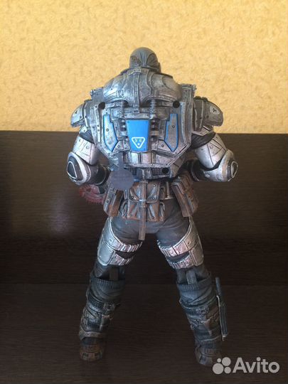 Neca Gears of War Маркус Феникс 31см