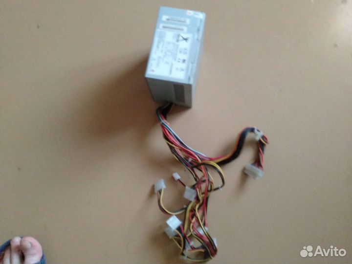 Блок питания